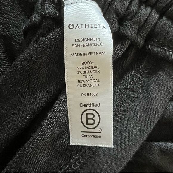 Athleta Charcoal Threadlight Asym Relaxed Long Sleeve Tunic Size Large - Picture 8 of 8